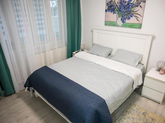 Escape Aparthotel Сучава Екстер'єр фото